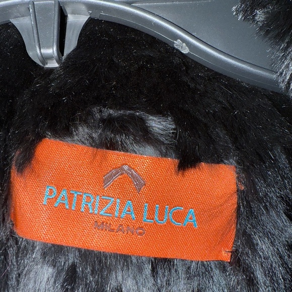 Patrizia Luca Real Fur Black Vest size S - Picture 7 of 10
